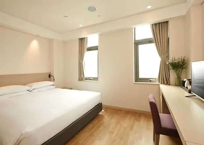 Mayplace Hotel